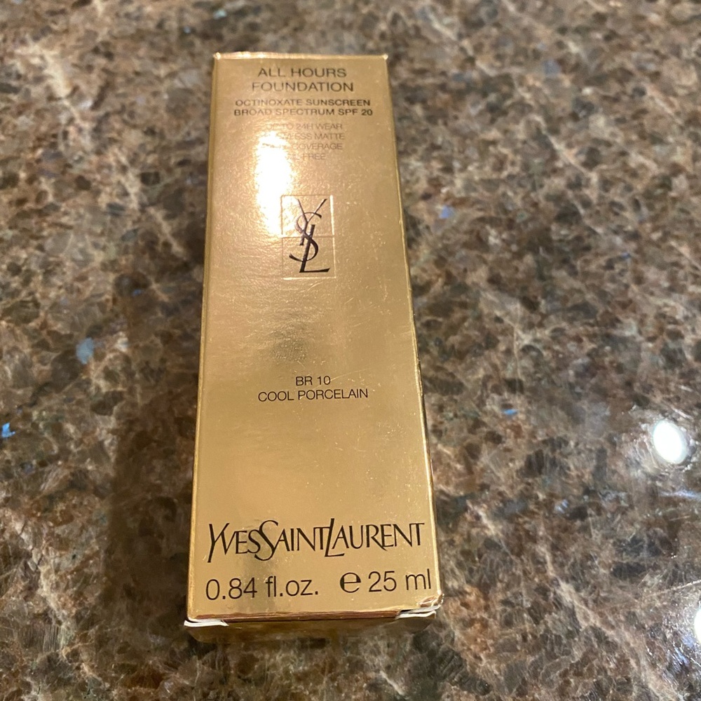 YSL All Hours Foundation - BR 10 Cool Porcelain
